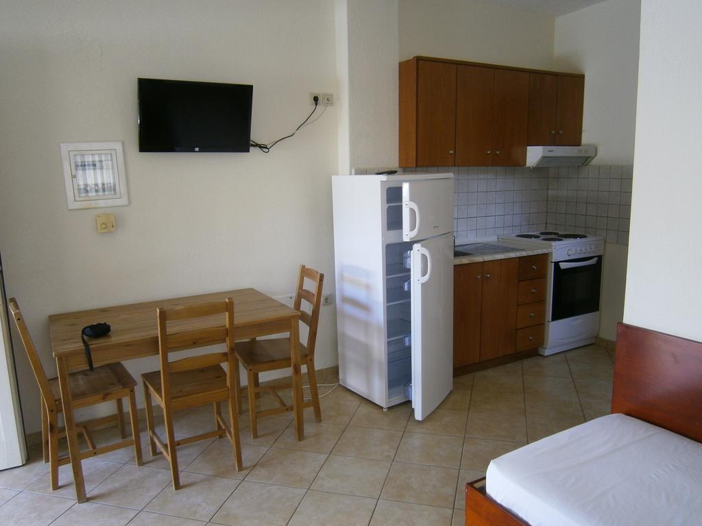 Kiparissis Apartments Kriopigi Exteriér fotografie
